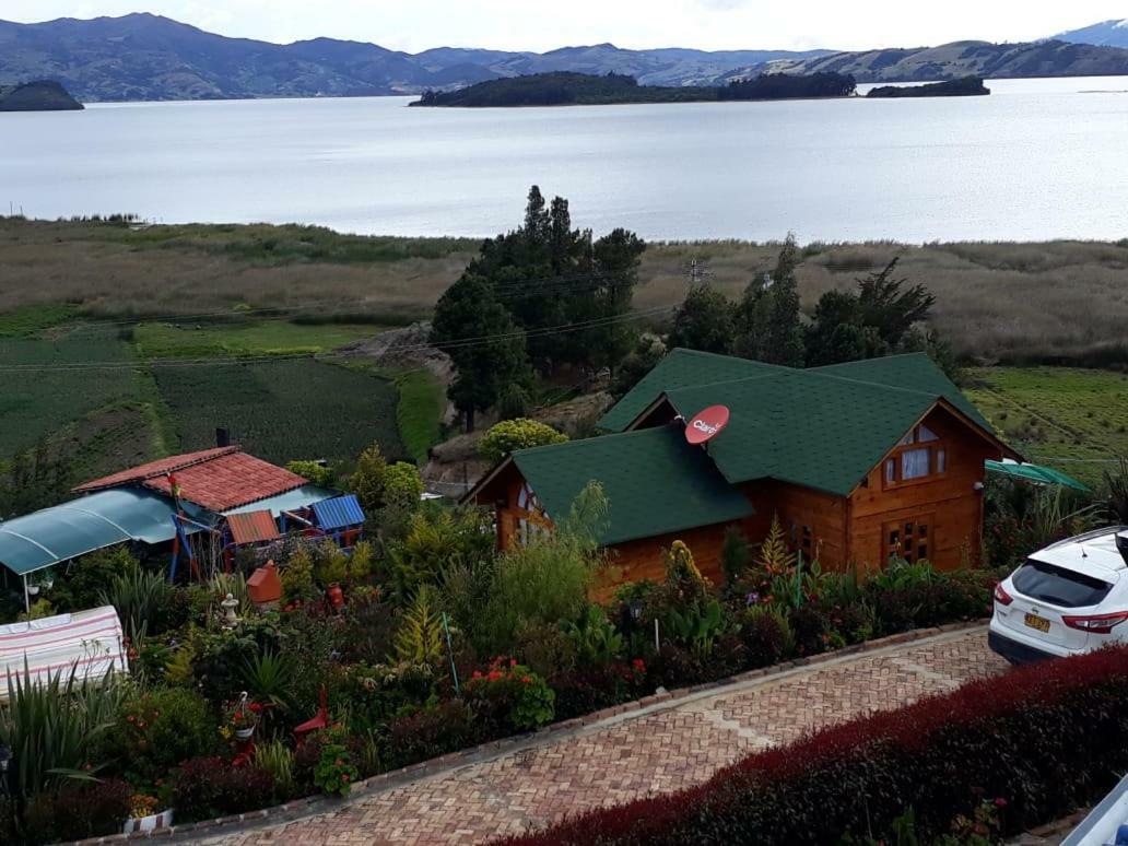 Villa Evelia อกิตาเนีย ภายนอก รูปภาพ